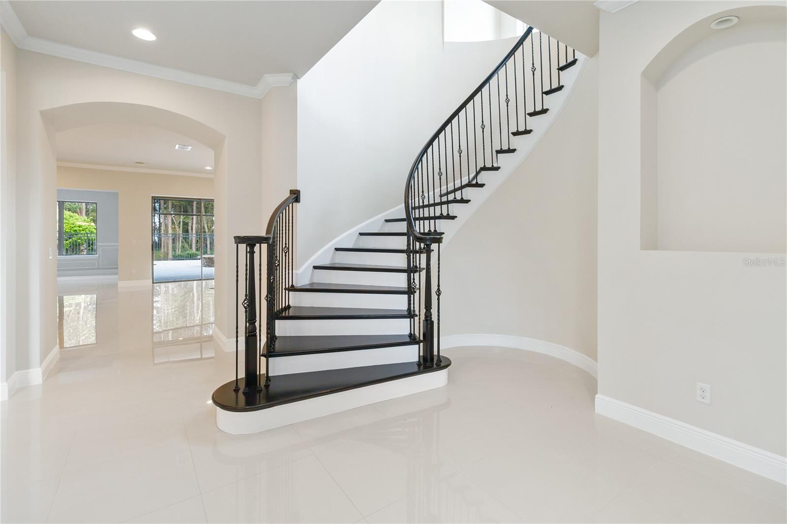 ENCLAVE AT VILLAGEWALK - Residential Lease