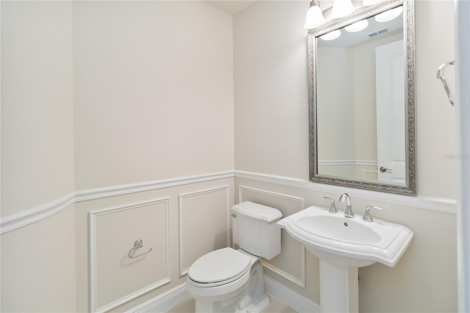 ENCLAVE AT VILLAGEWALK - Residential Lease