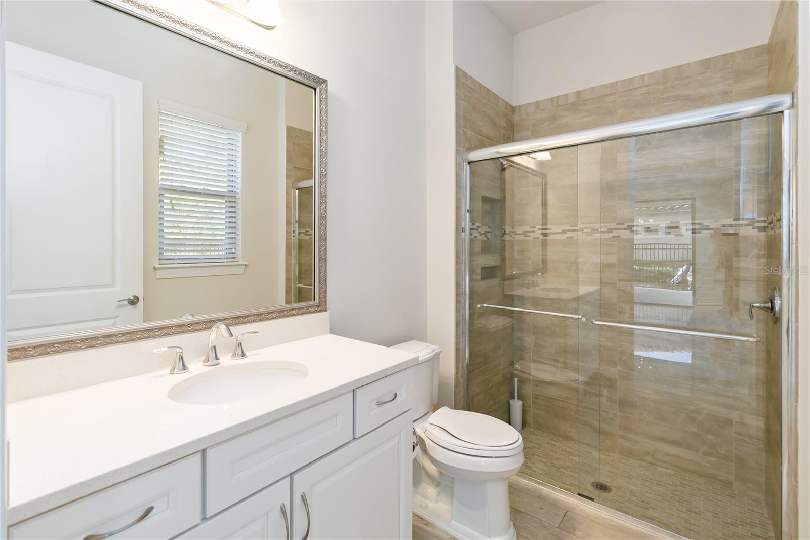 ENCLAVE AT VILLAGEWALK - Residential Lease