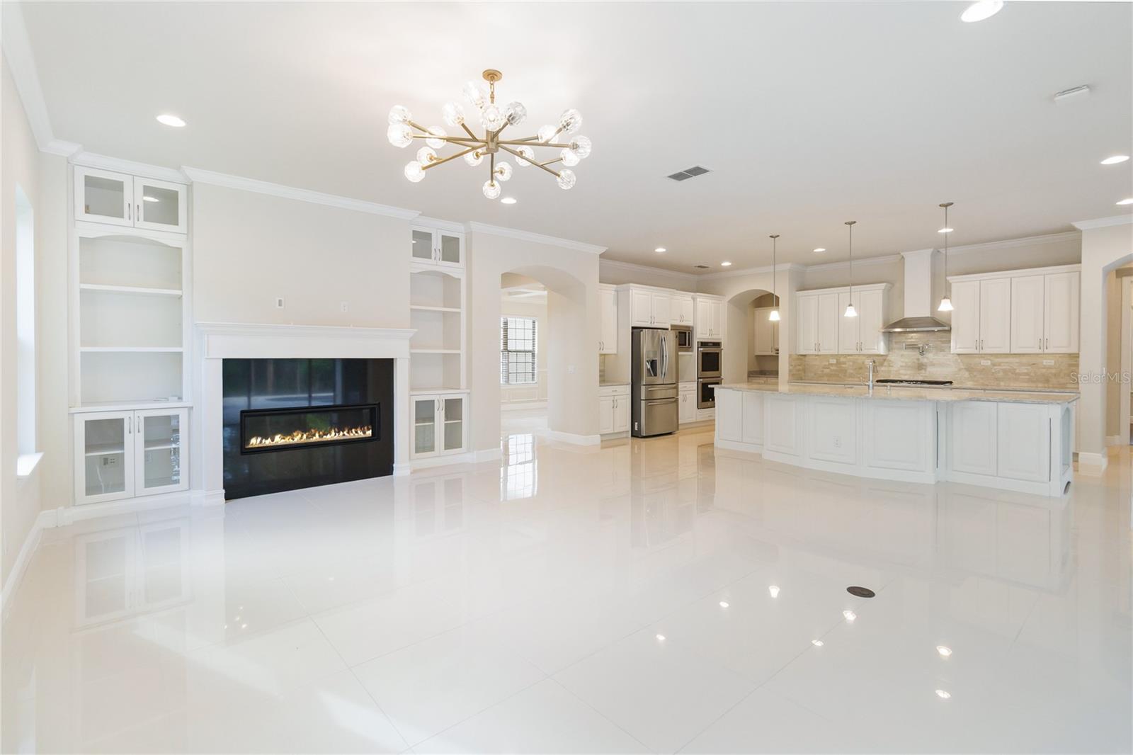 ENCLAVE AT VILLAGEWALK - Residential Lease