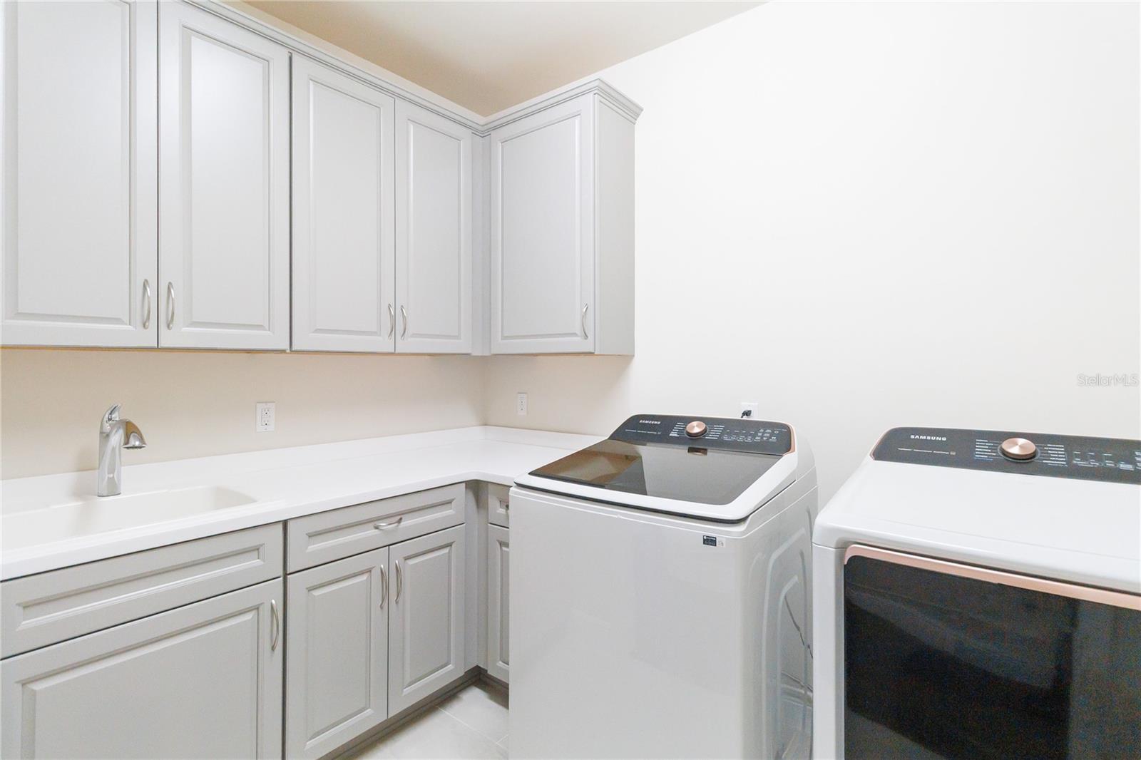 ENCLAVE AT VILLAGEWALK - Residential Lease