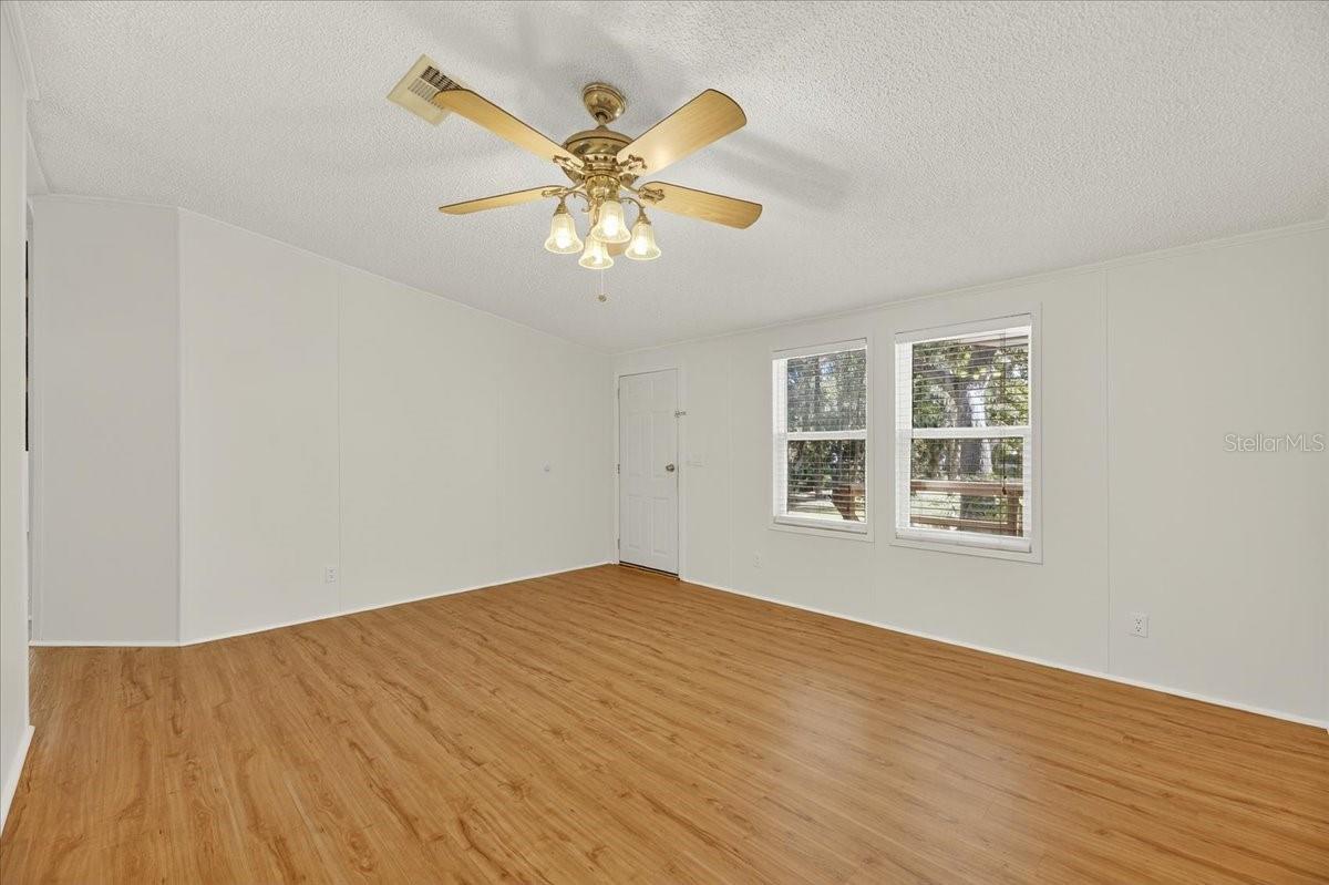 WOODHAVEN - Residential