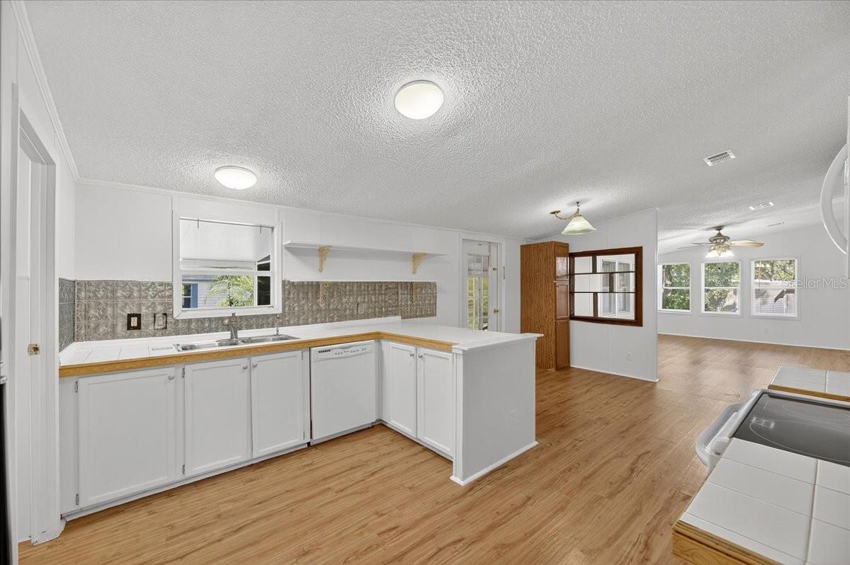 WOODHAVEN - Residential