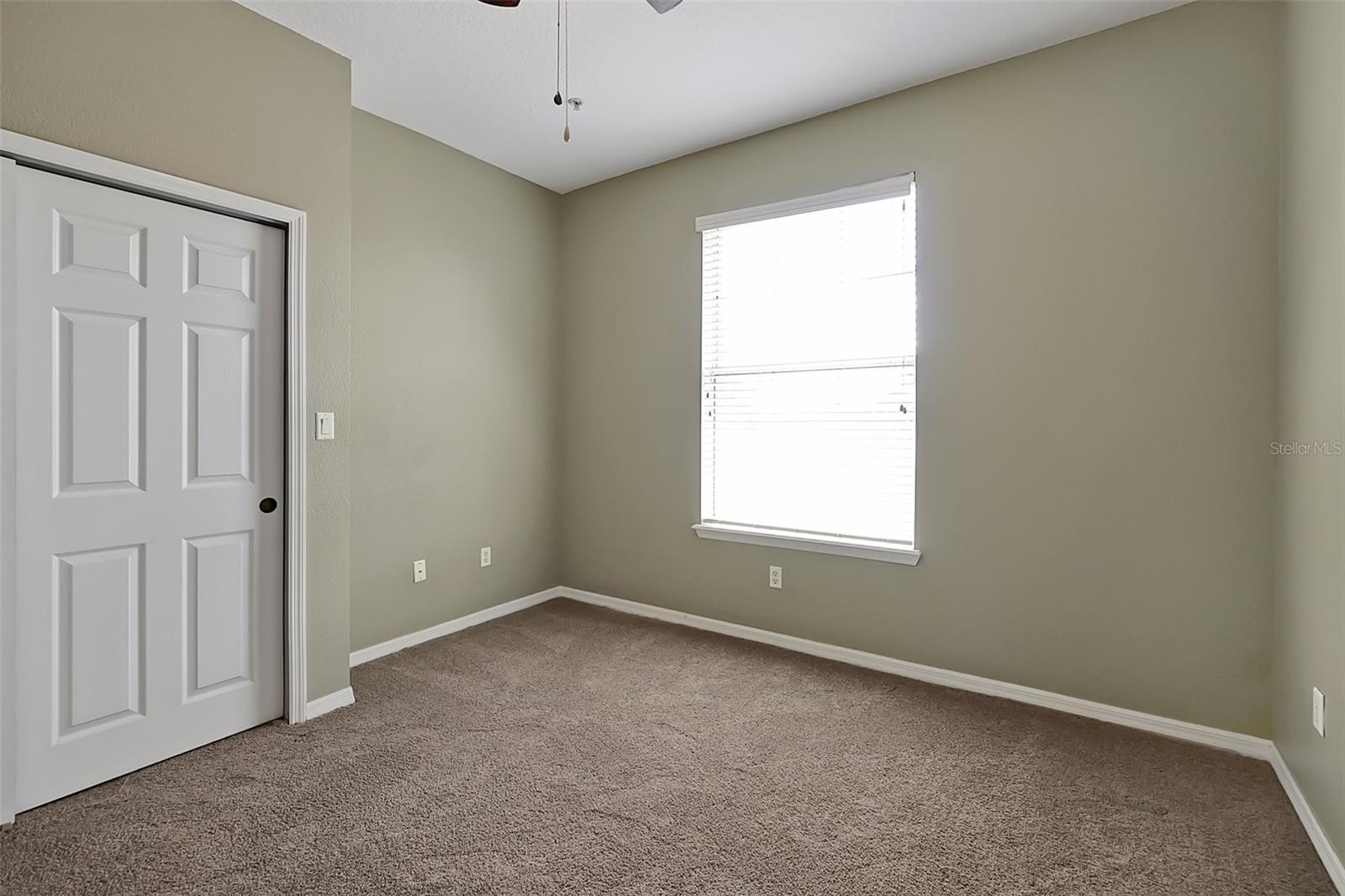 LAKESIDE/LKS/WINDERMERE CONDO - Residential