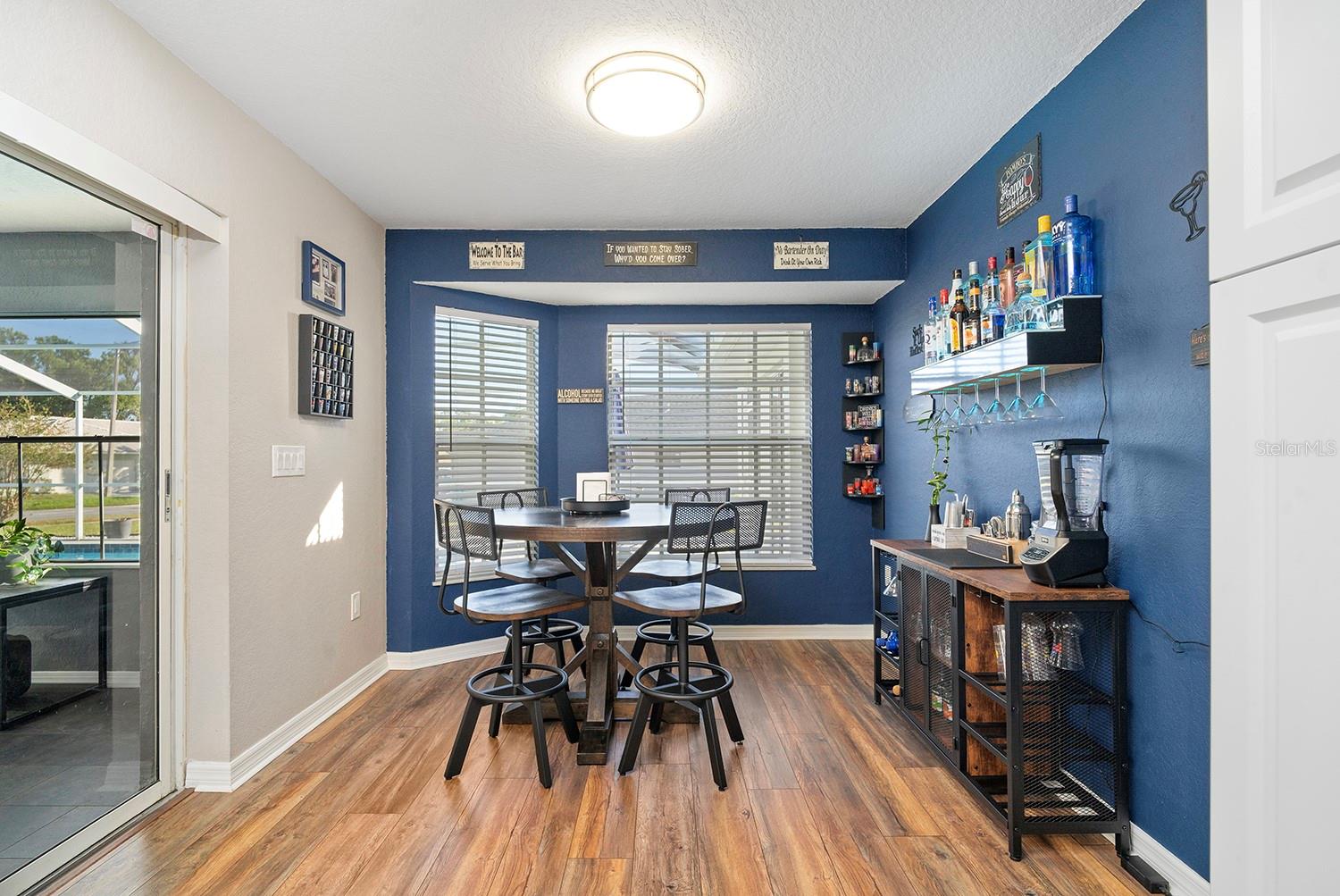 SEVEN HILLS - Residential