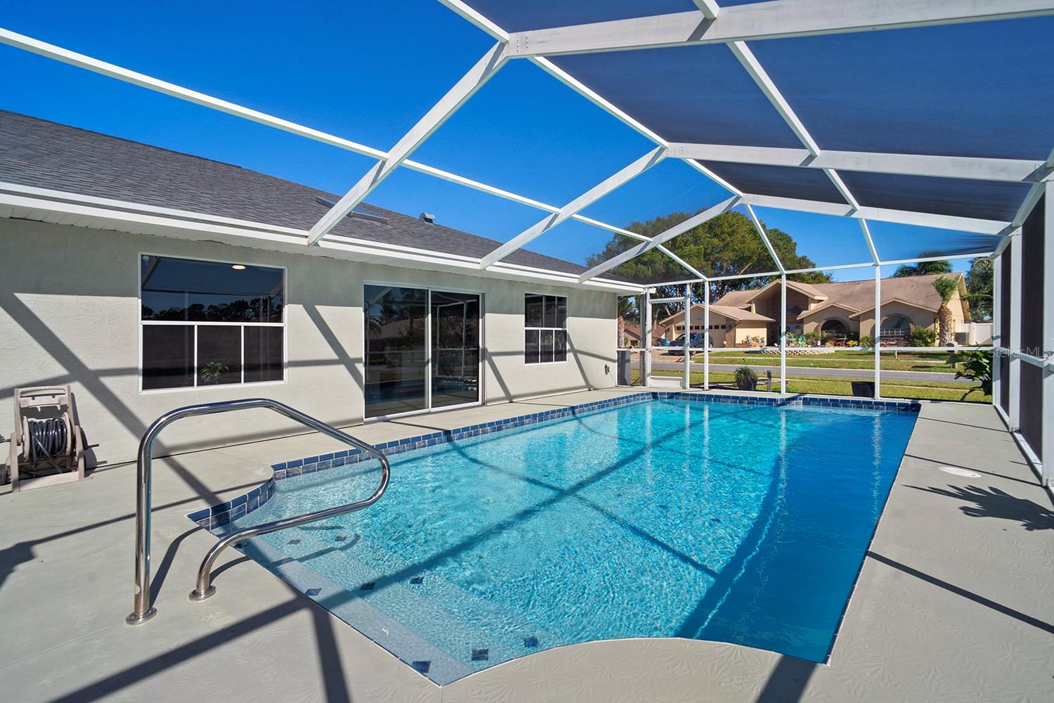 SEVEN HILLS - Residential