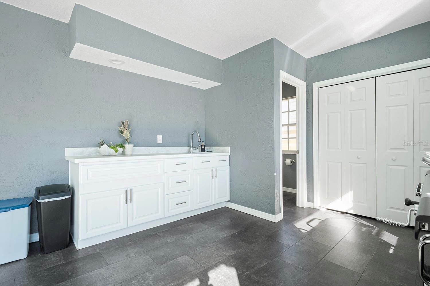 SEVEN HILLS - Residential