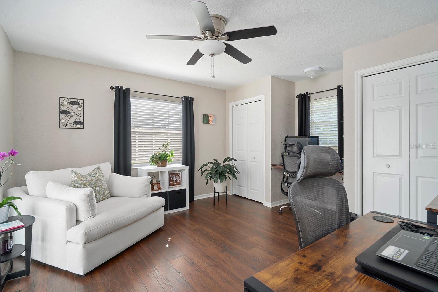 SEVEN HILLS - Residential