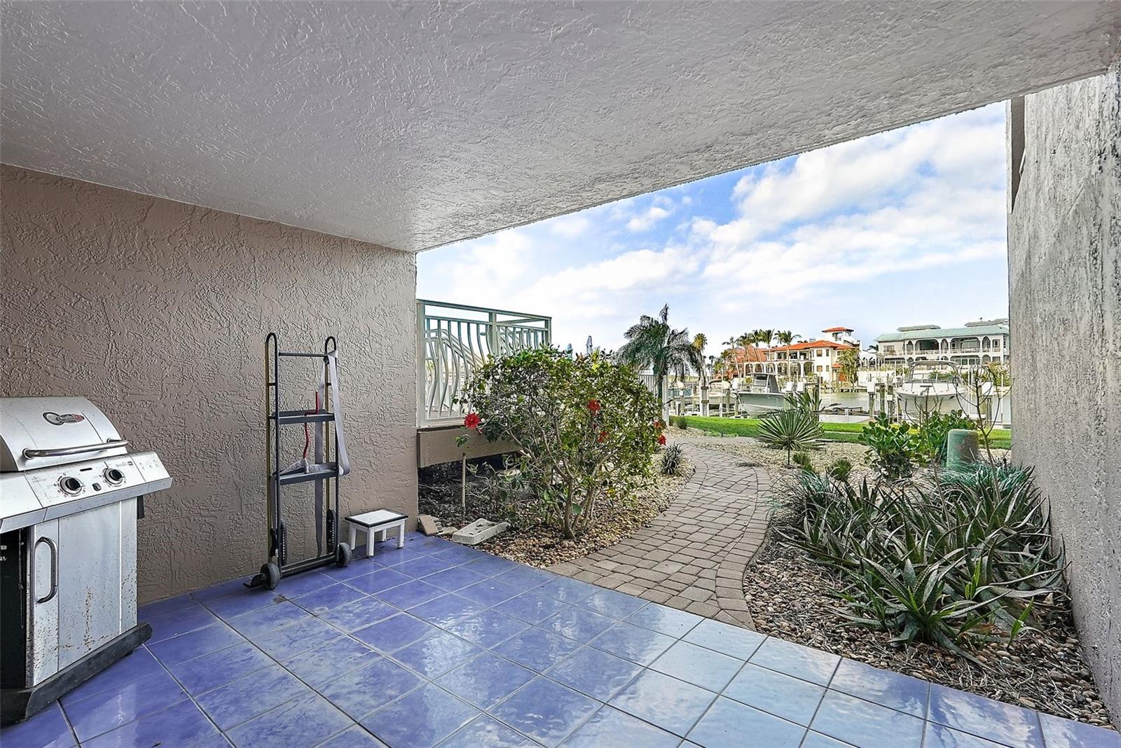 CASTILLO DEL SOL CONDO - Residential