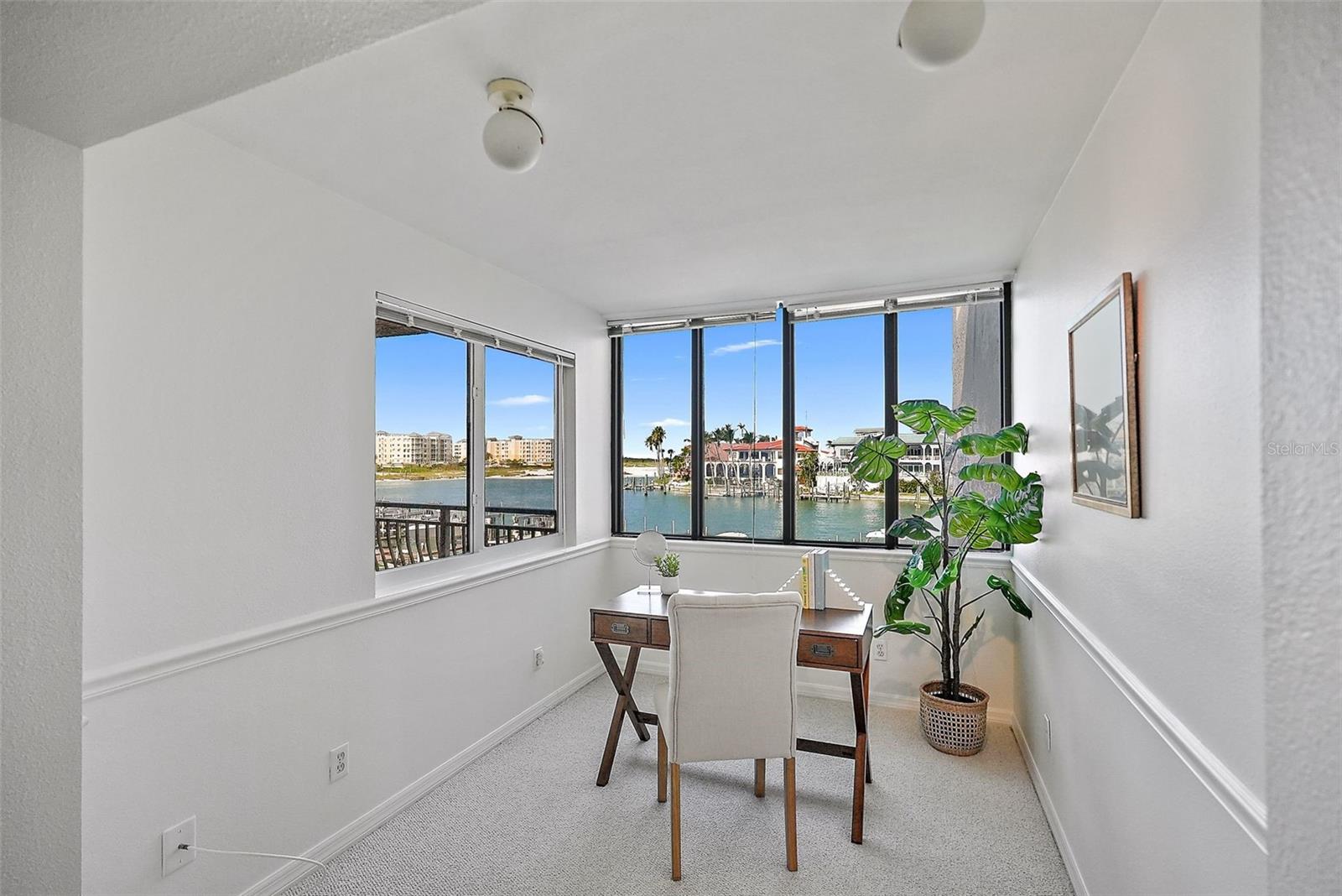 CASTILLO DEL SOL CONDO - Residential