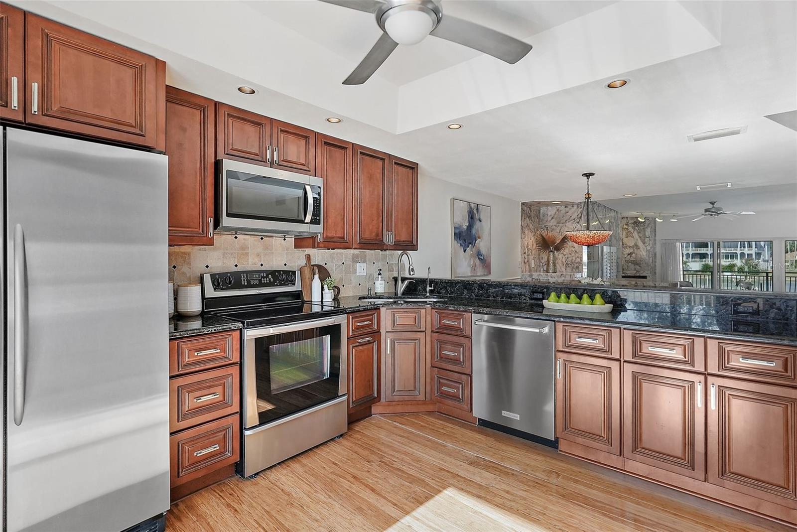 CASTILLO DEL SOL CONDO - Residential