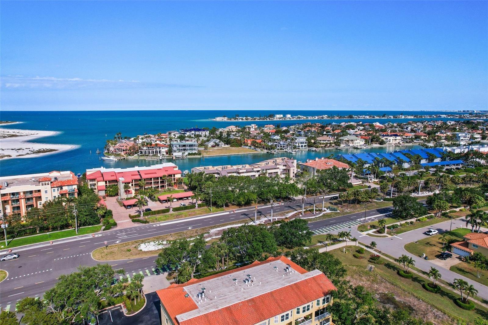 CASTILLO DEL SOL CONDO - Residential