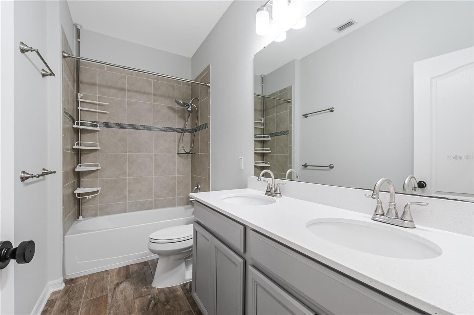 ORCHARD HILLS PH 2 - Residential Lease