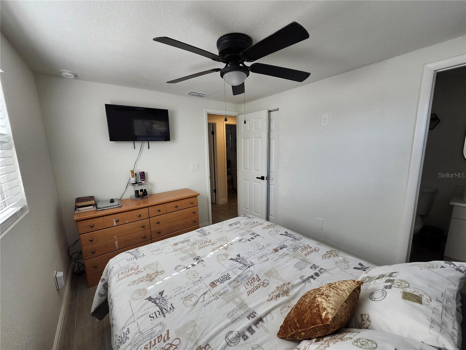 HALGREEN MANOR-UNIT 2 - Residential