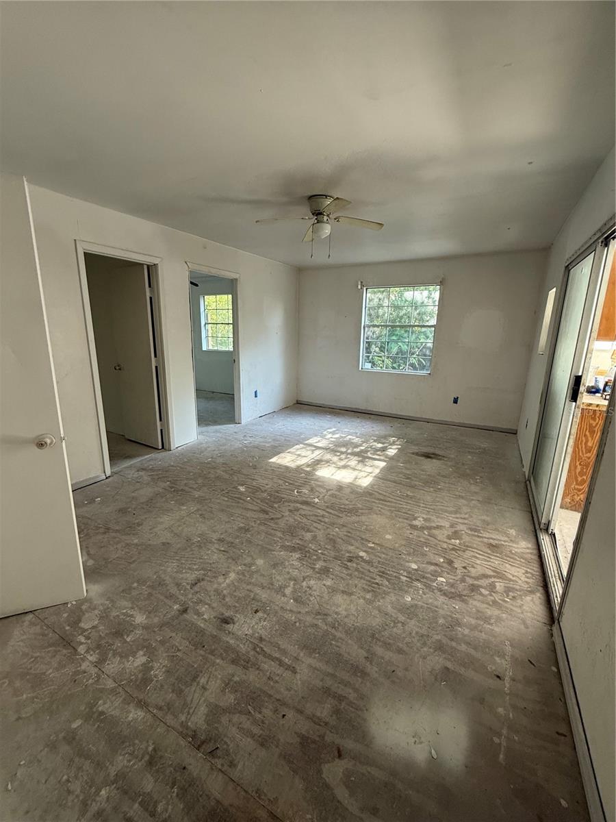 NOT IN A SUBDIVISION - Residential