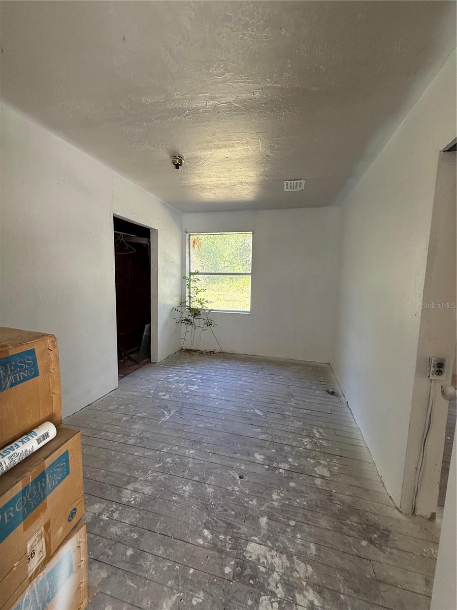 NOT IN A SUBDIVISION - Residential