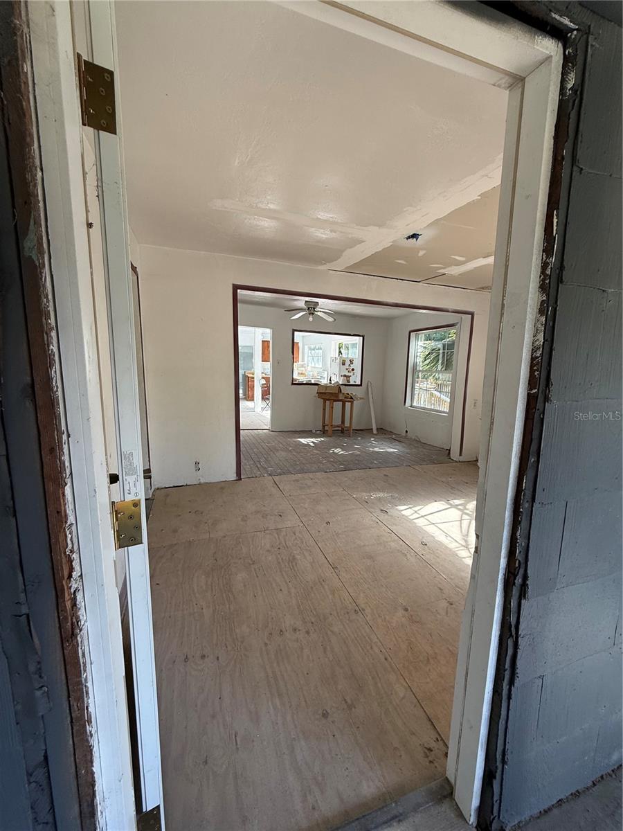 NOT IN A SUBDIVISION - Residential