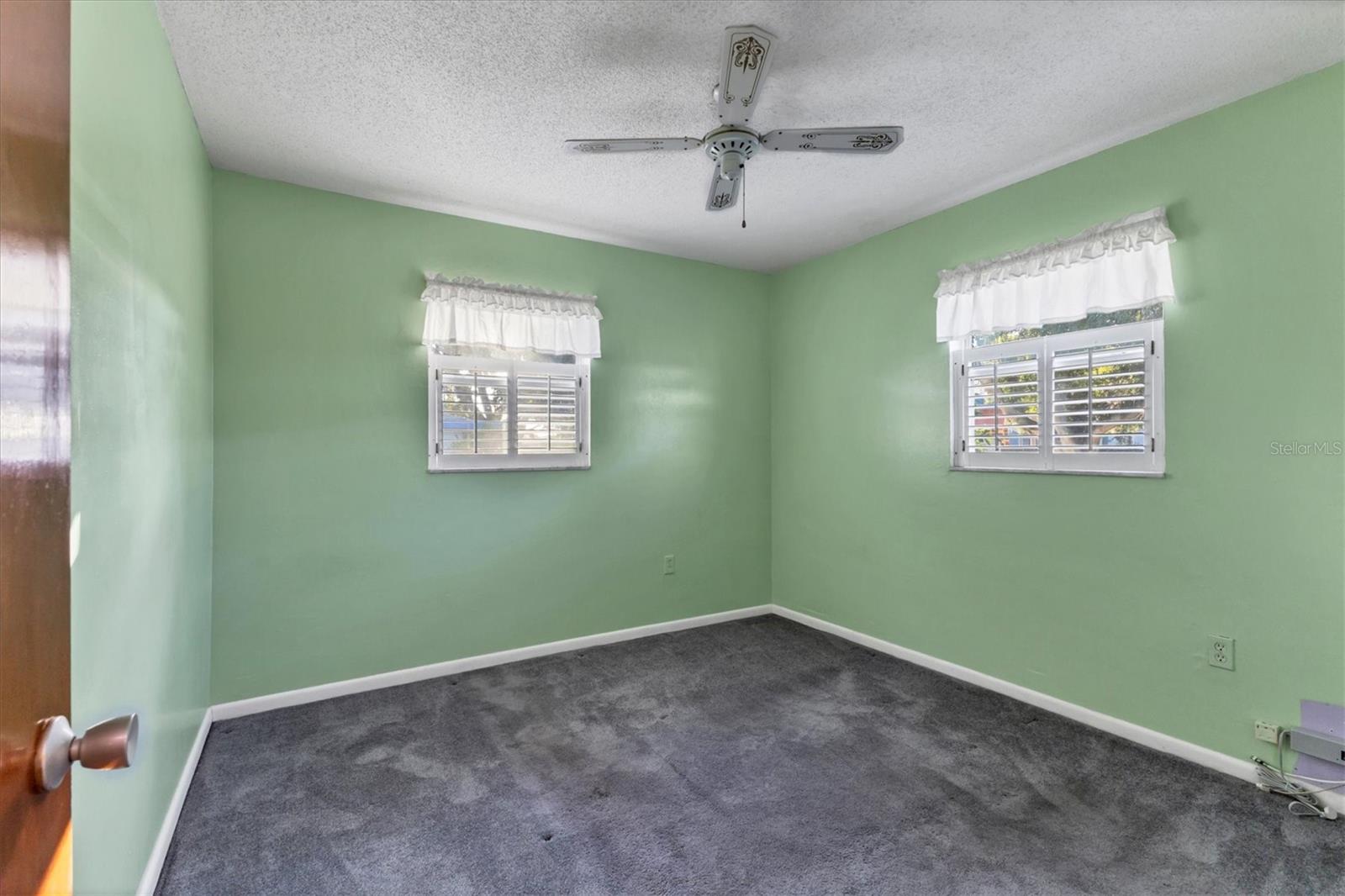 CEDAR MANOR - Residential