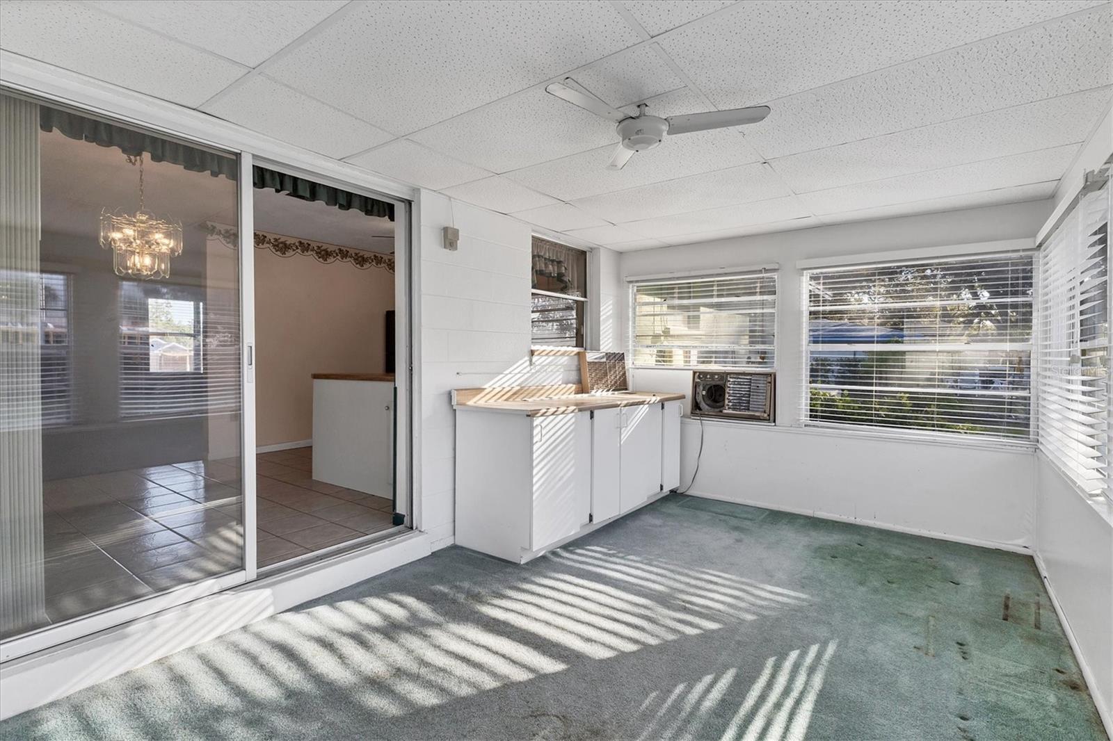 CEDAR MANOR - Residential