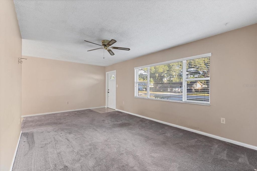 Photo of 3112 52nd Avenue Drive W, Bradenton, FL 34207 (MLS # A4670721)