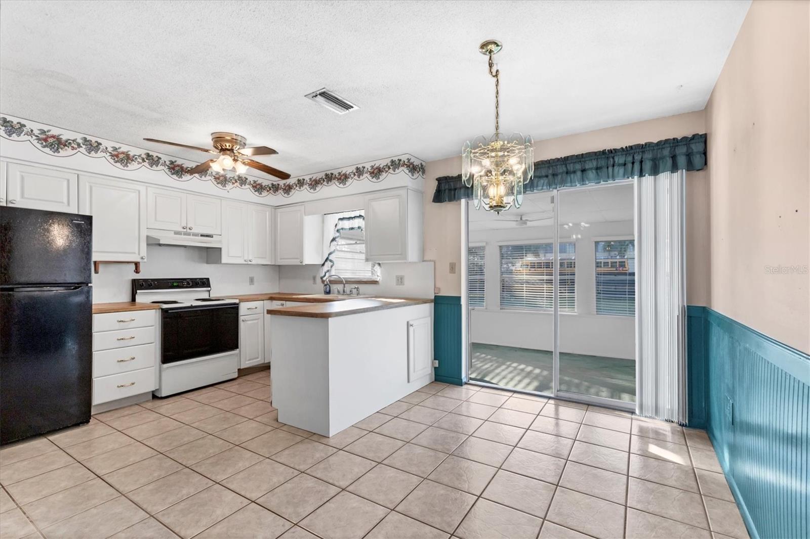 3112 52ND AVENUE DRIVE W