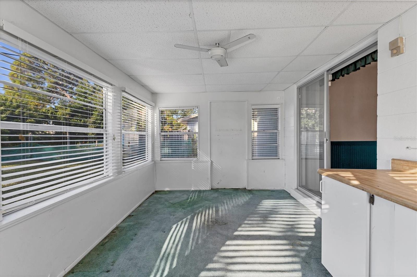 CEDAR MANOR - Residential