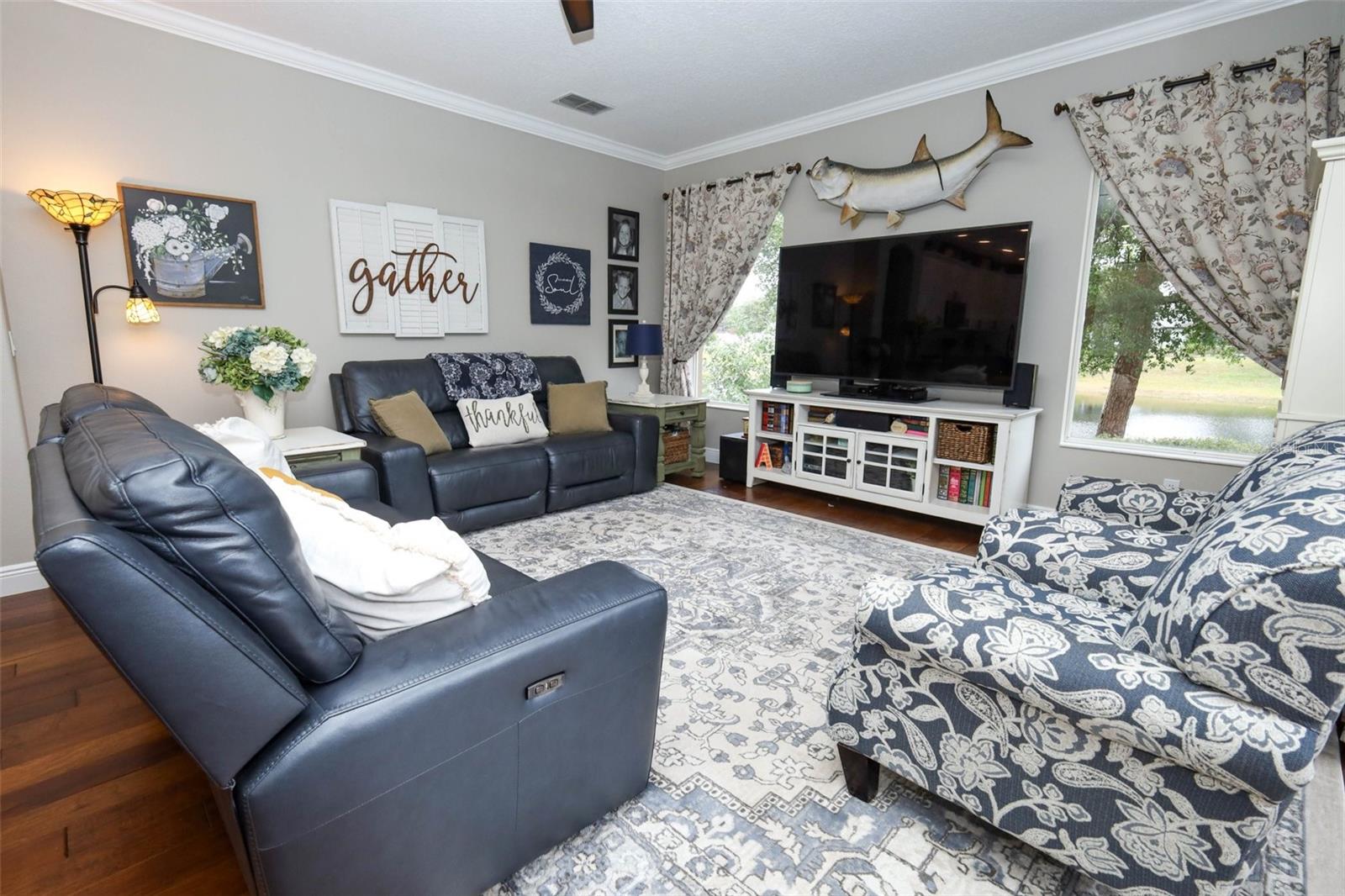 WOODBRIDGE LAKES UNIT 1 - Residential