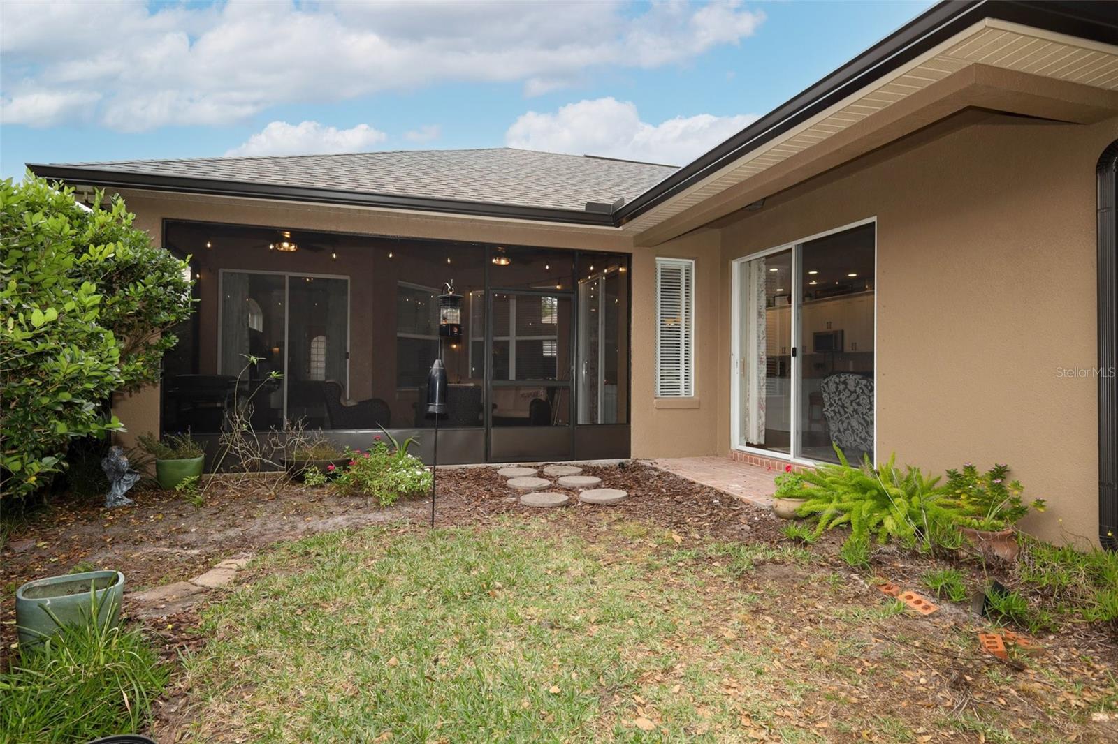 WOODBRIDGE LAKES UNIT 1 - Residential