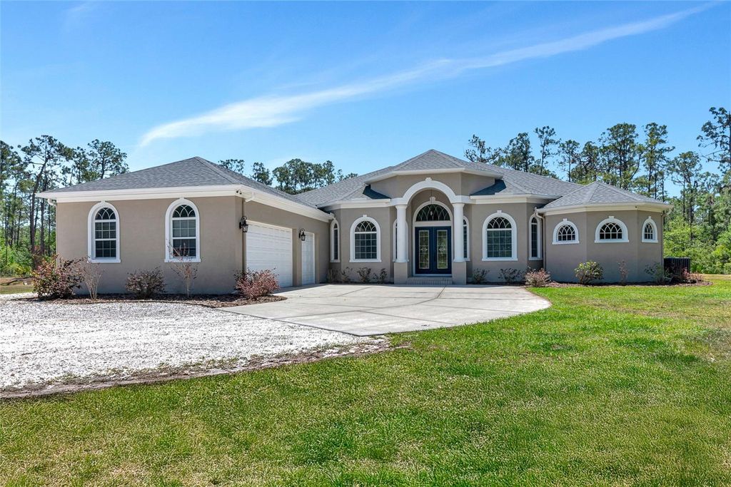 Photo of 6407 213th Street E, Bradenton, FL 34211 (MLS # A4648241)