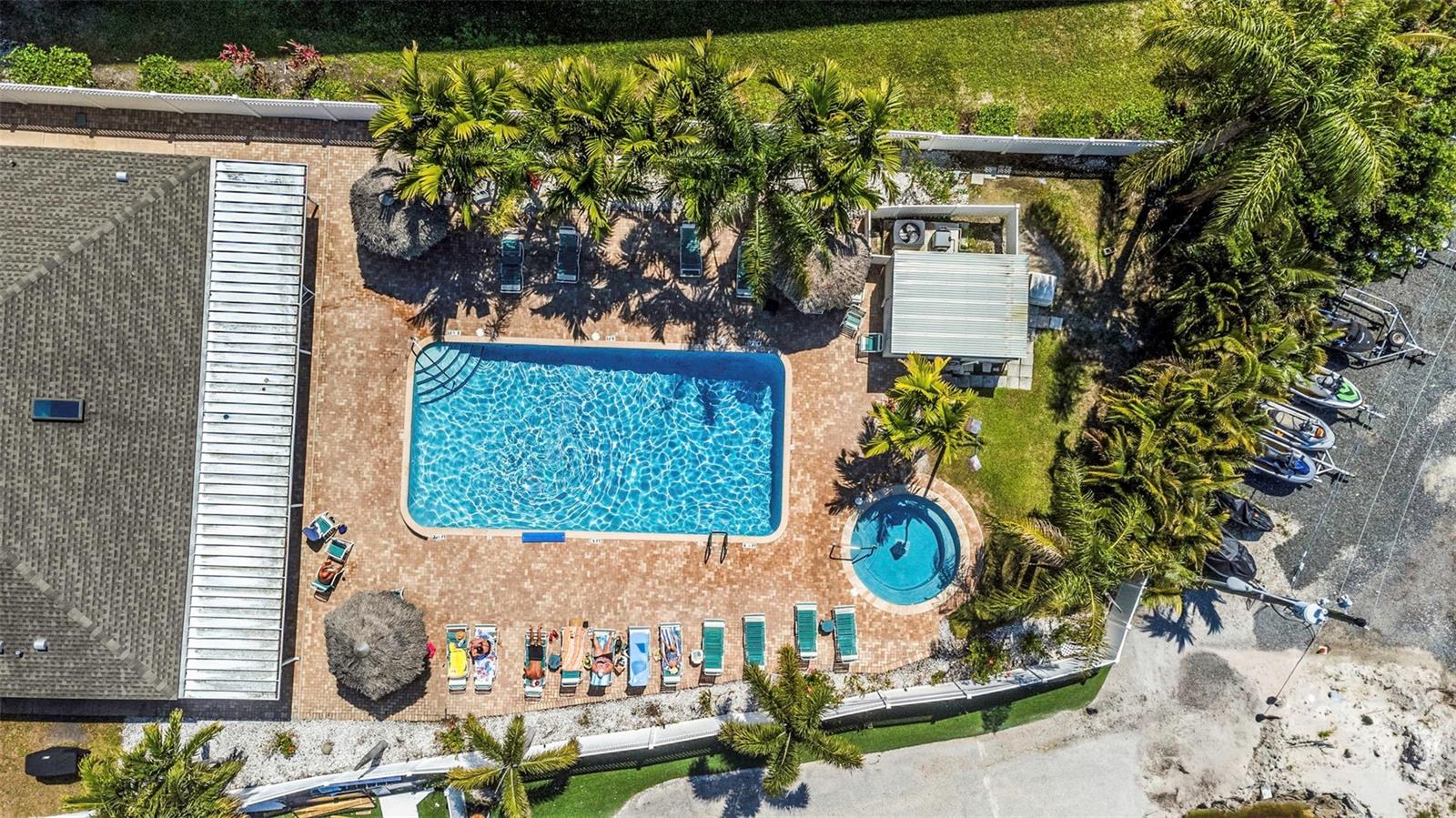 COVE CAY VILLAGE III - Residential