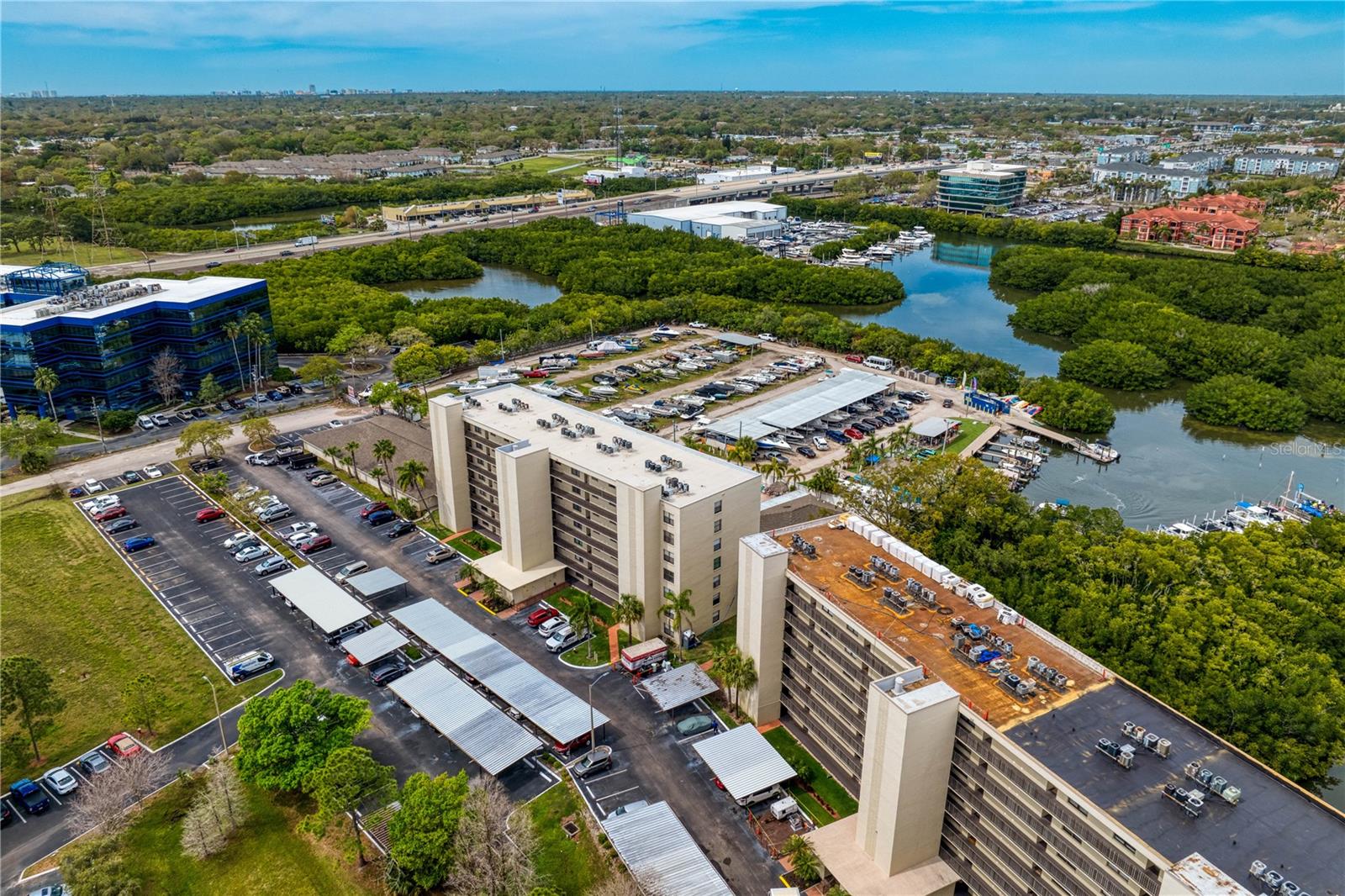 COVE CAY VILLAGE III - Residential