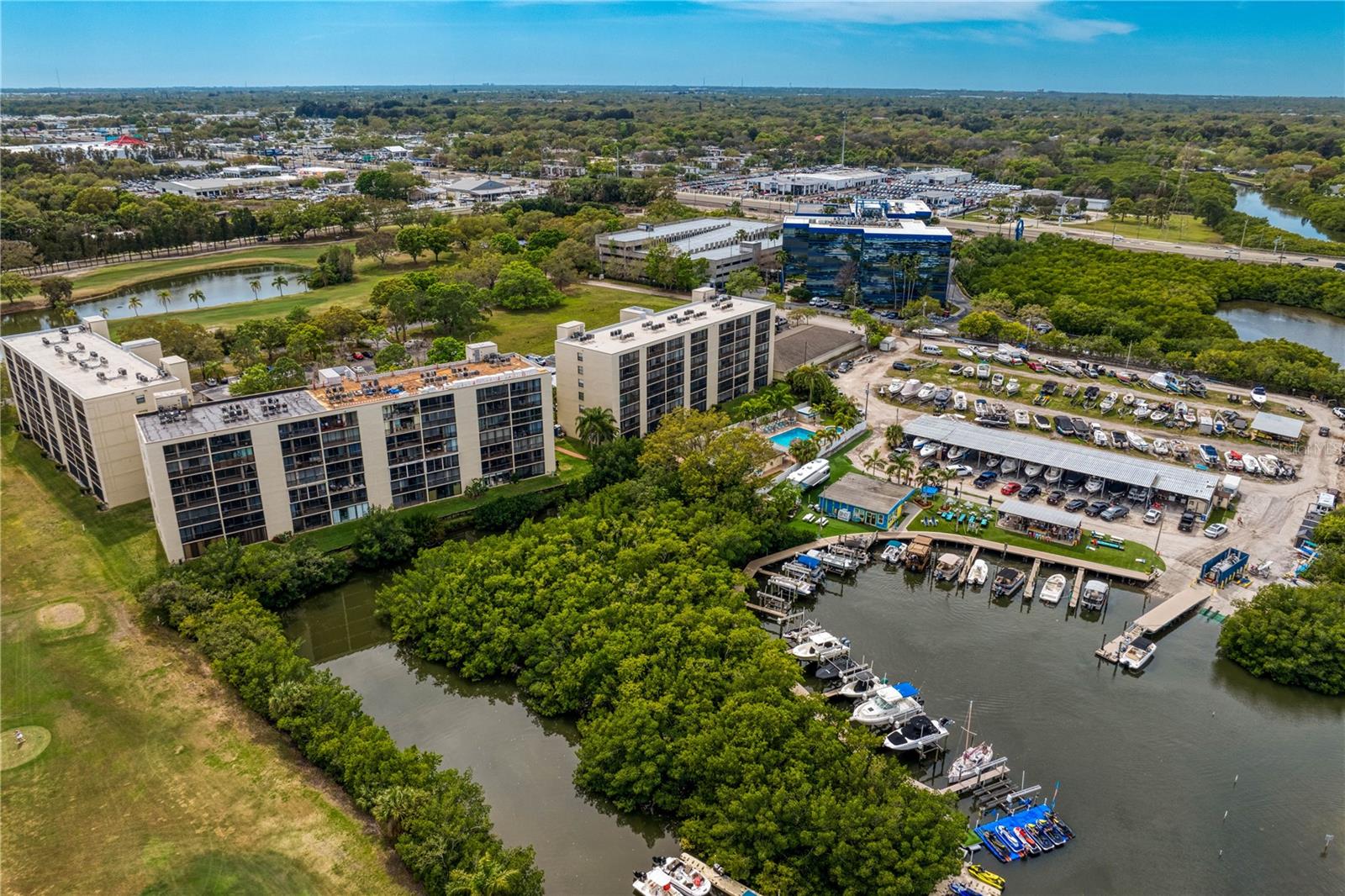 COVE CAY VILLAGE III - Residential
