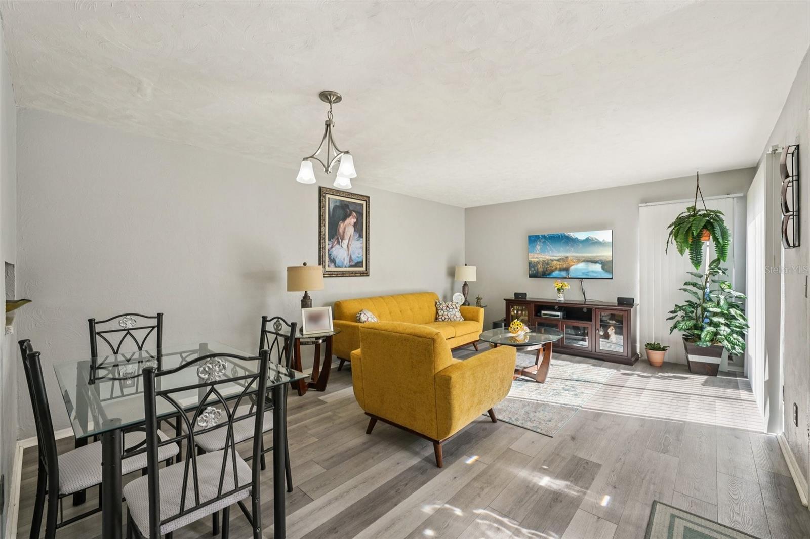 ROSEMOUNT VILLAGE UNIT III - Residential