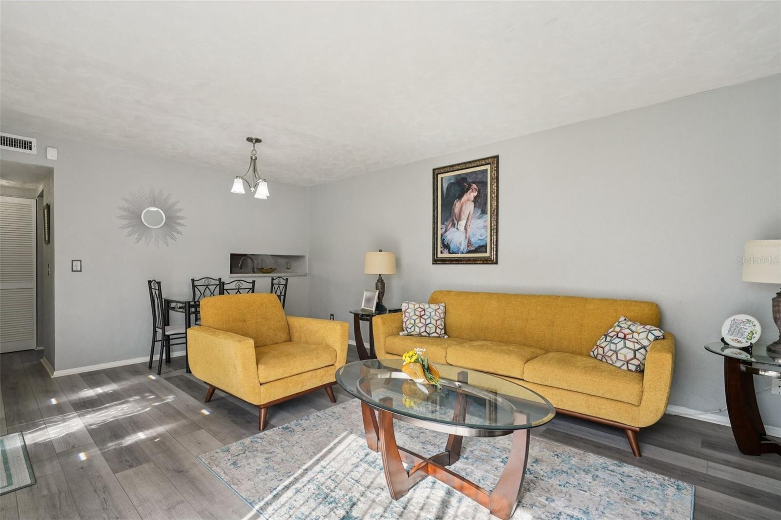 ROSEMOUNT VILLAGE UNIT III - Residential