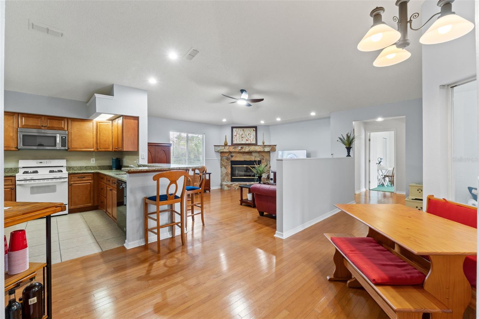 WHITCOMB PLACE - Residential