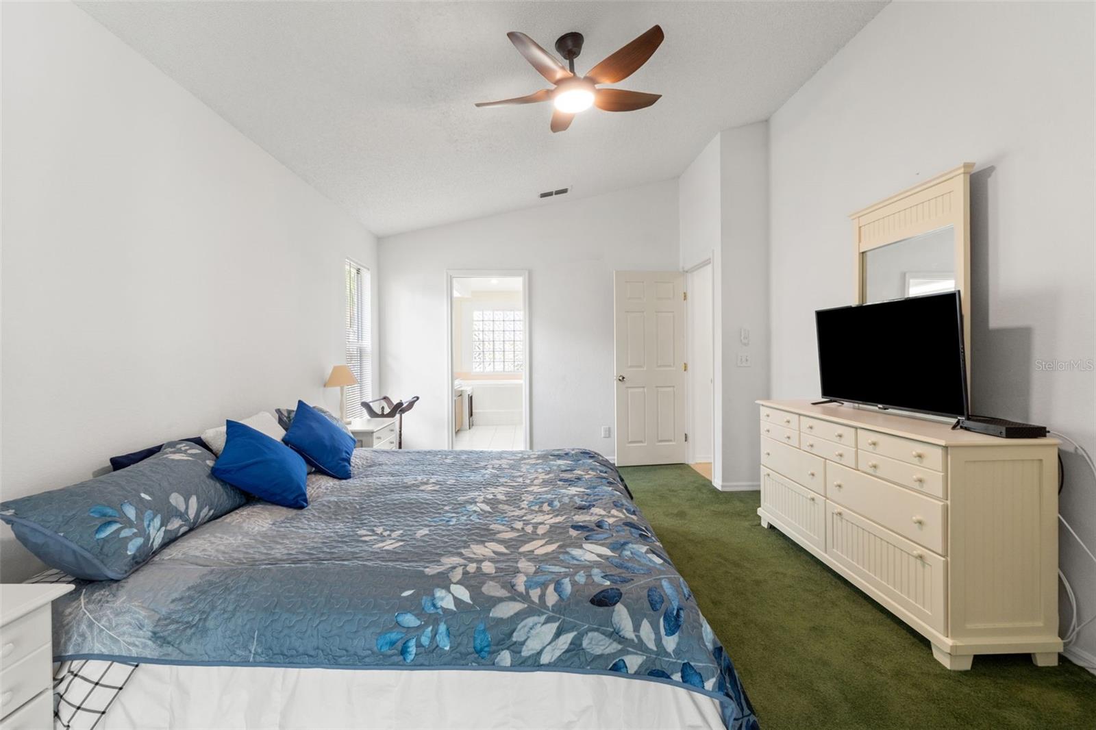 WHITCOMB PLACE - Residential