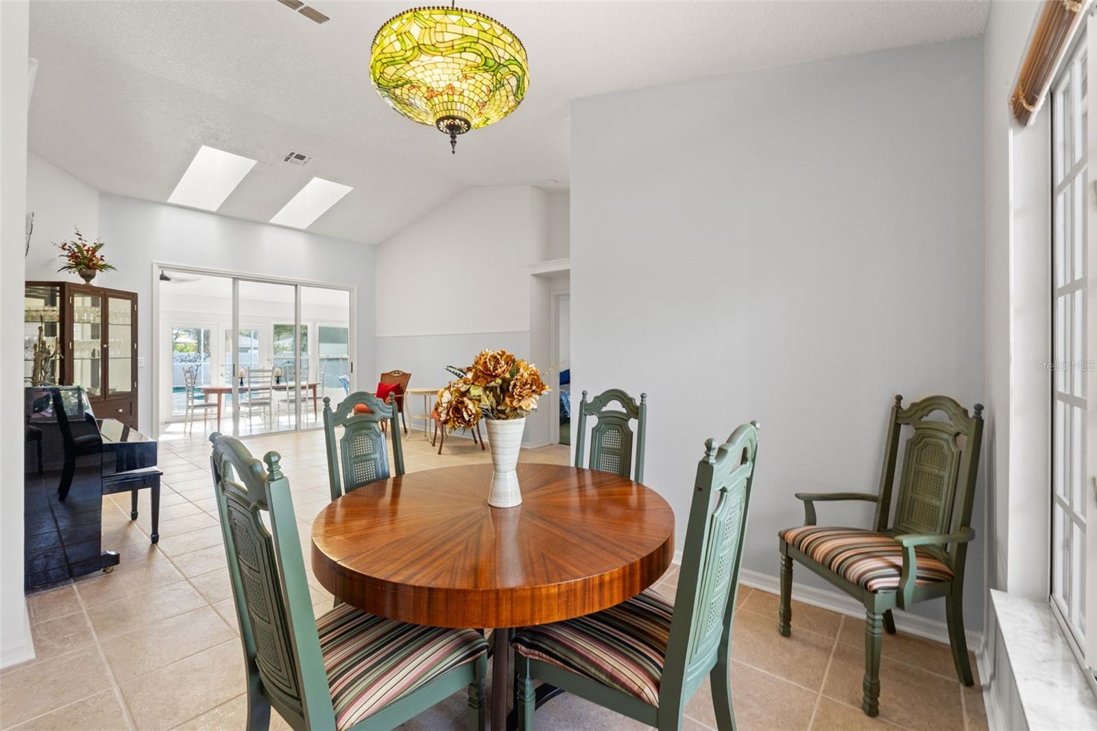 WHITCOMB PLACE - Residential