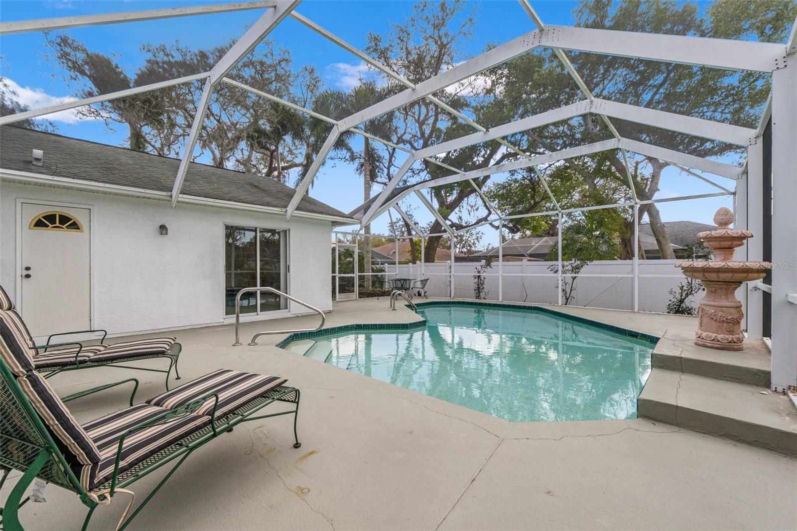 WHITCOMB PLACE - Residential