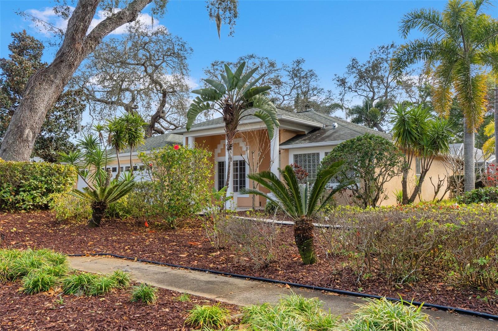 WHITCOMB PLACE - Residential