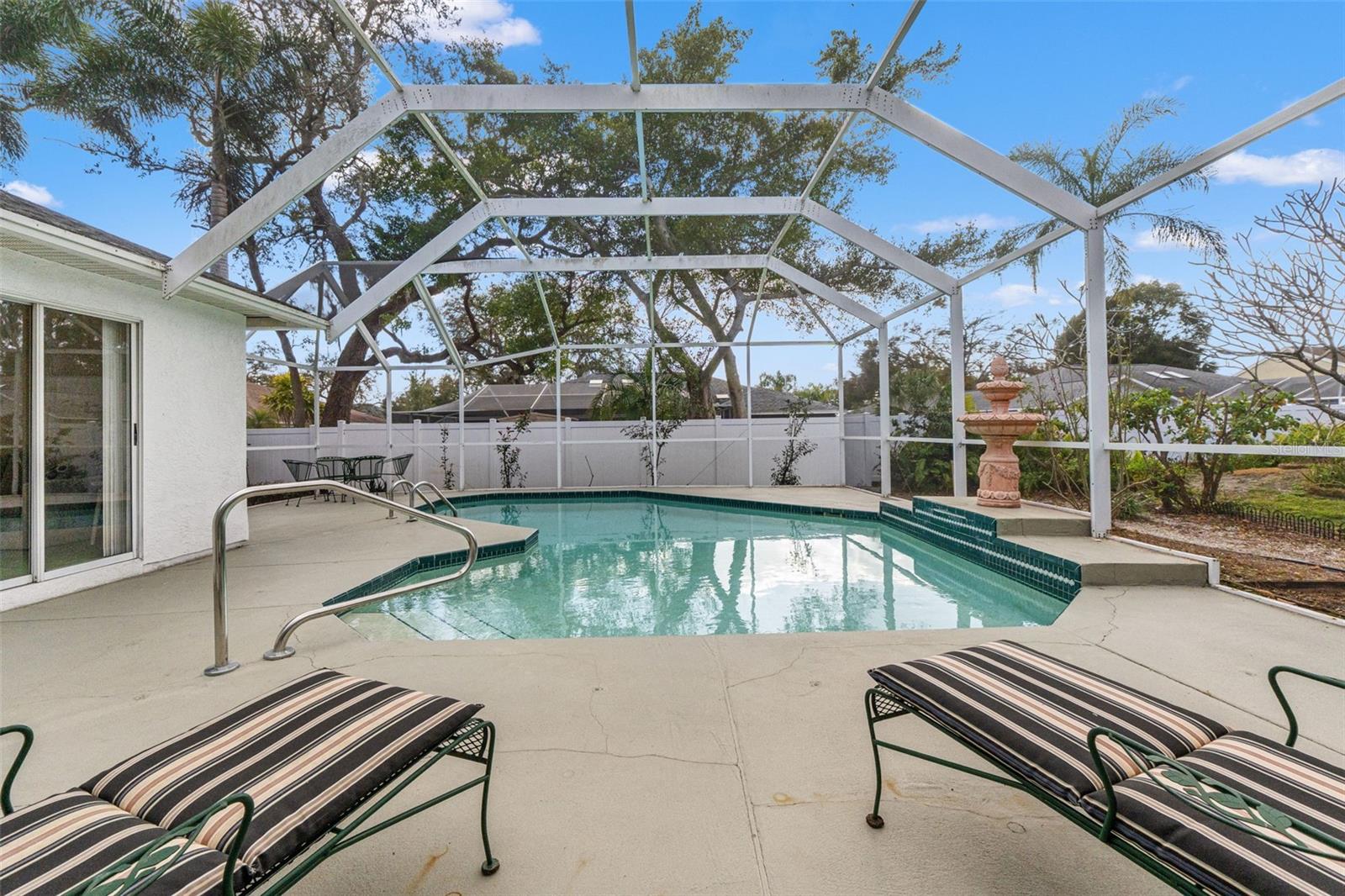 WHITCOMB PLACE - Residential