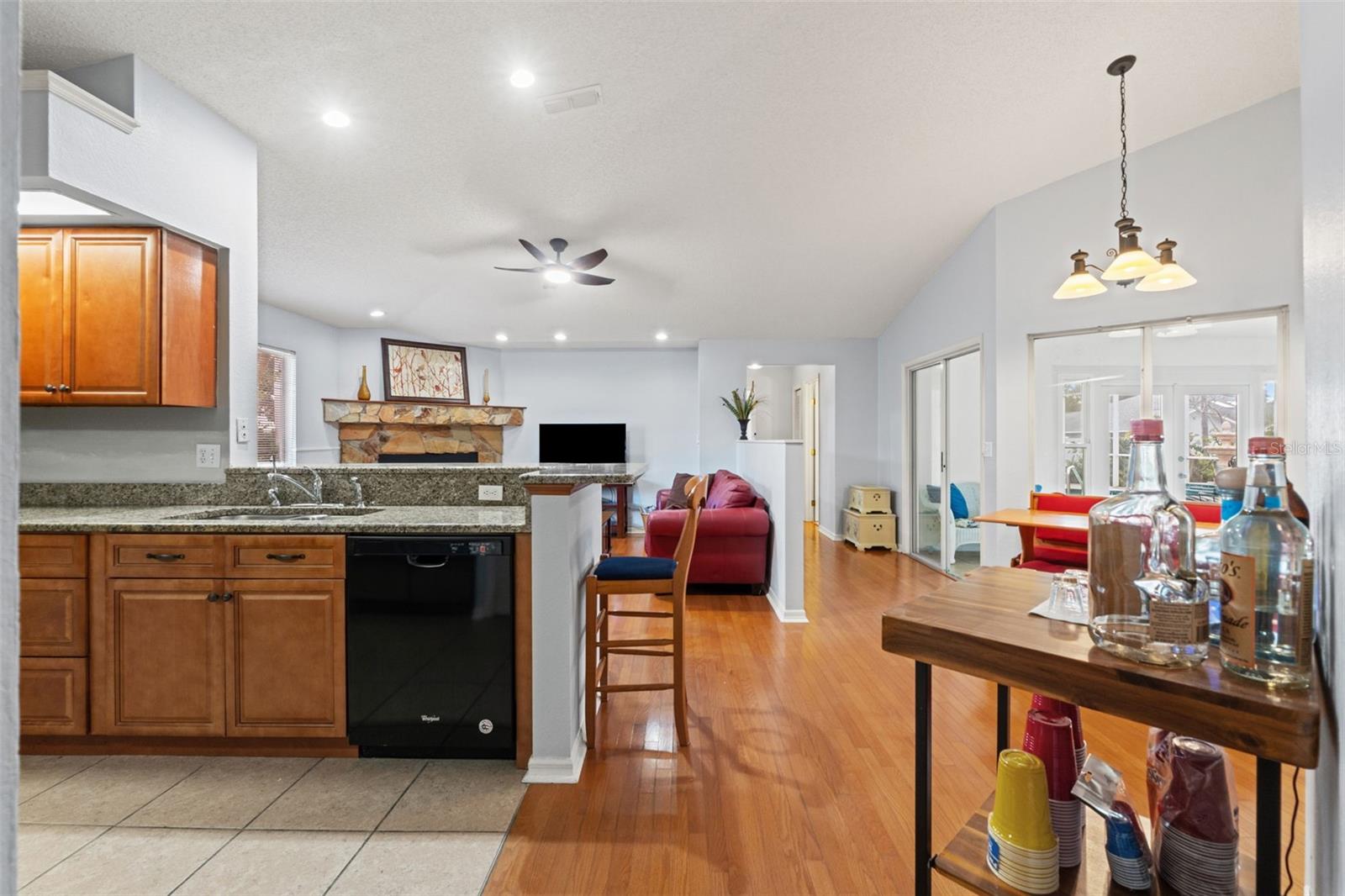 WHITCOMB PLACE - Residential