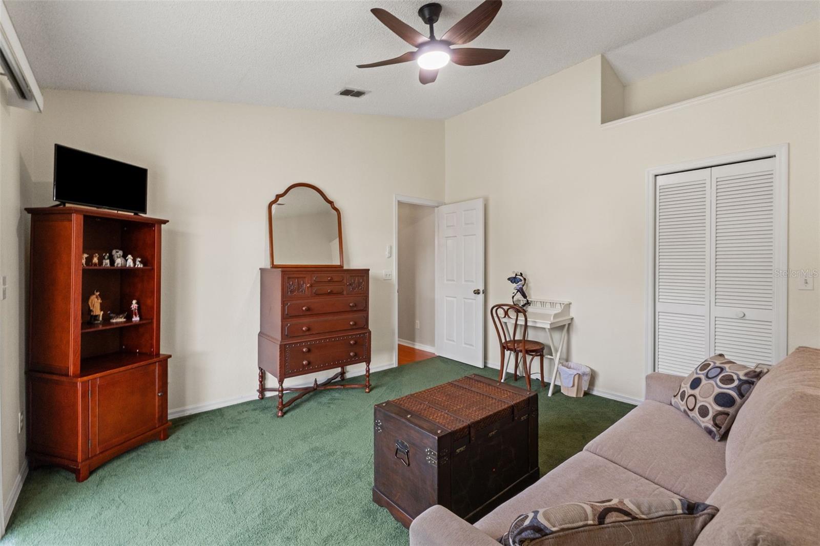 WHITCOMB PLACE - Residential