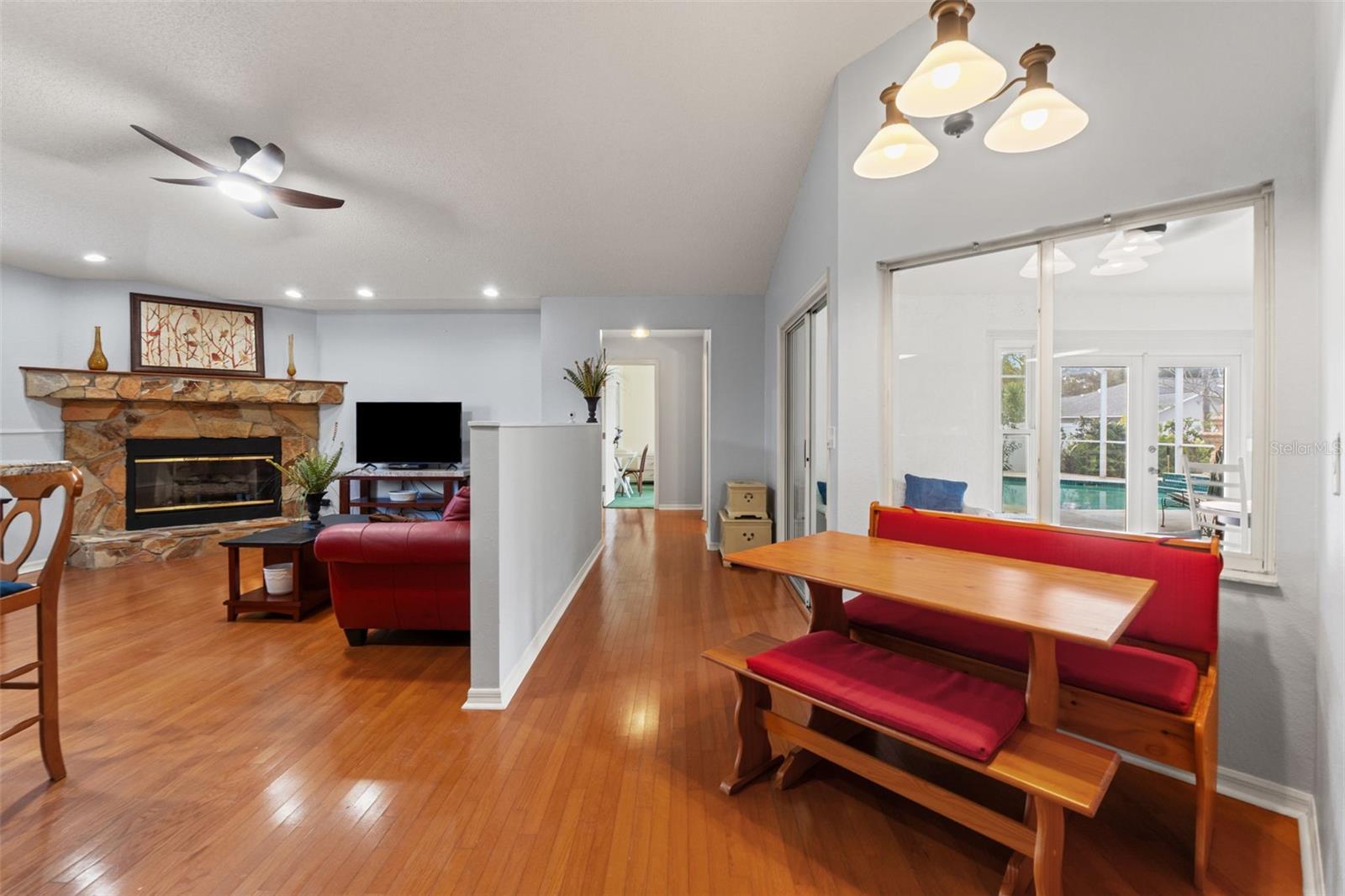 WHITCOMB PLACE - Residential