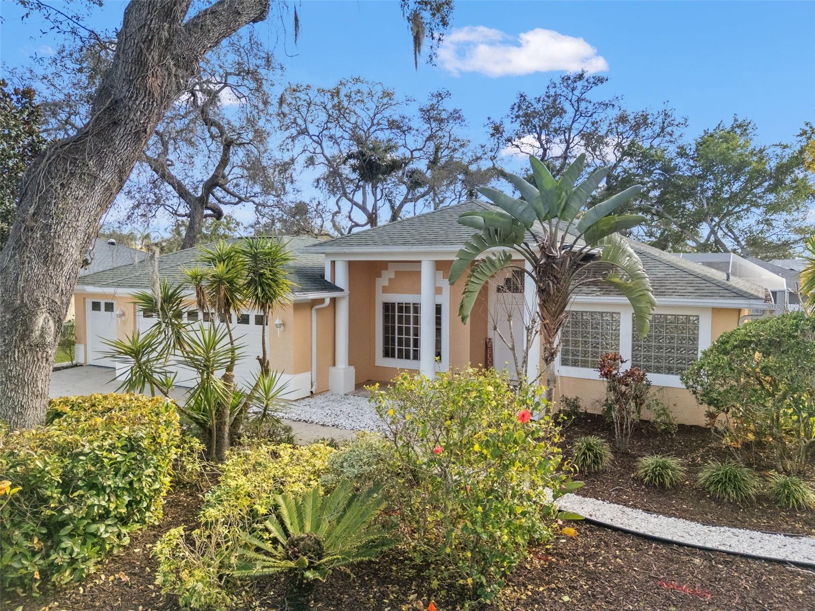 WHITCOMB PLACE - Residential