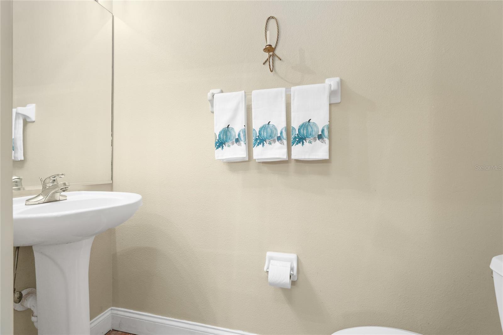 SUMMERFIELD HOLLOW CONDO PH III - Residential