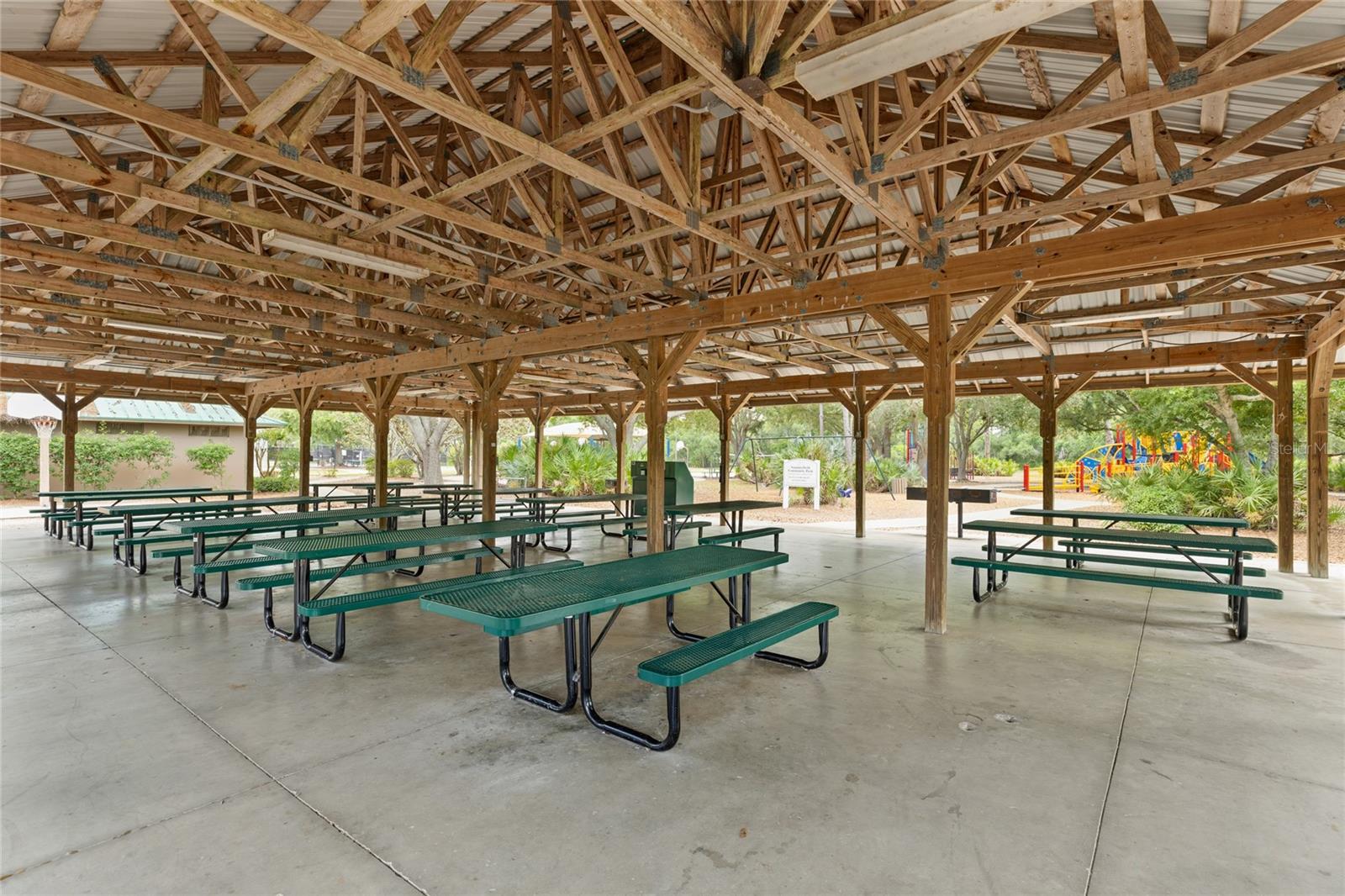 SUMMERFIELD HOLLOW CONDO PH III - Residential