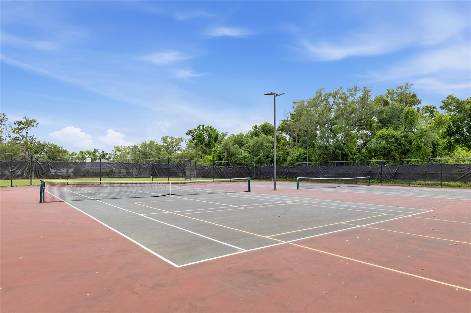 SUMMERFIELD HOLLOW CONDO PH III - Residential