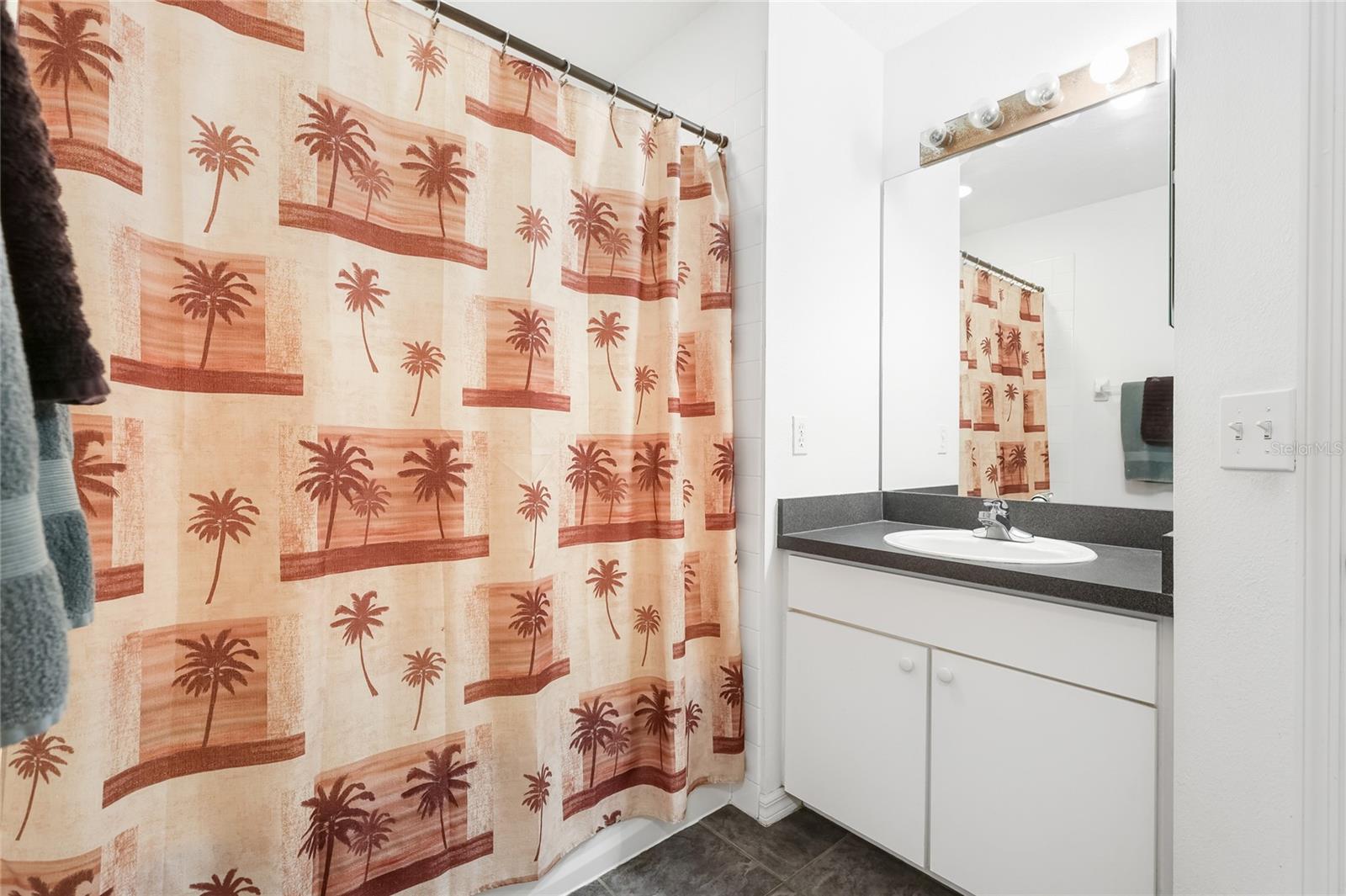 SUMMERFIELD HOLLOW CONDO PH III - Residential
