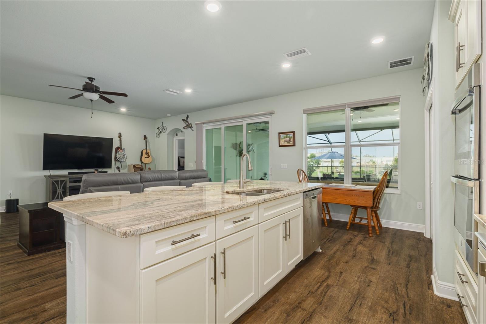 RIVER BEND VILLAGE - Residential