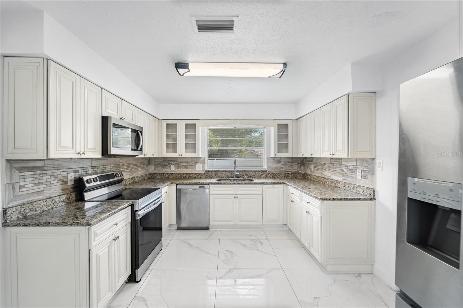 TEMPLE TERRACE HILLS UNIT 2 - Residential